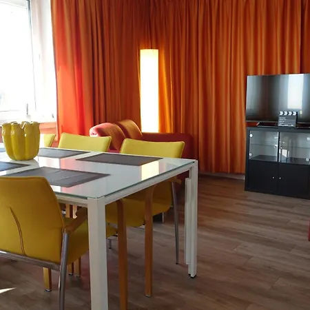 3 Wohnung, Netflix, Balkon, Skyline Blick Apartmán