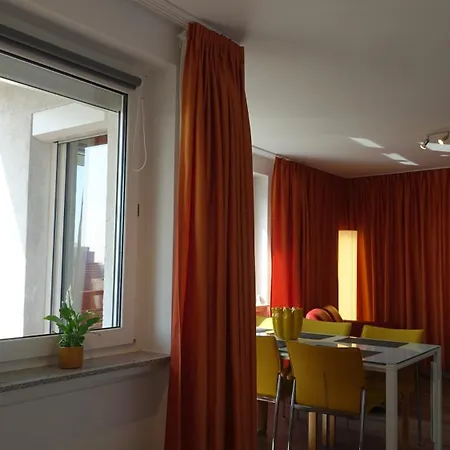 Apartmán 3 Wohnung, Netflix, Balkon, Skyline Blick *