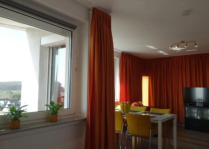 Apartment 3 Wohnung, Netflix, Balkon, Skyline Blick *